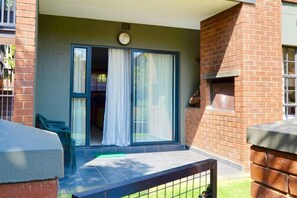 Deluxe Apartment, 2 Bedrooms | Terrace/patio