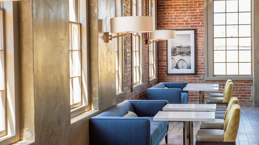 Hampton Inn Petaluma, CA