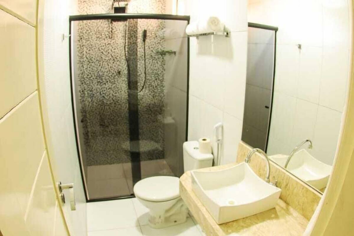 minibar, free wifi, bed sheets