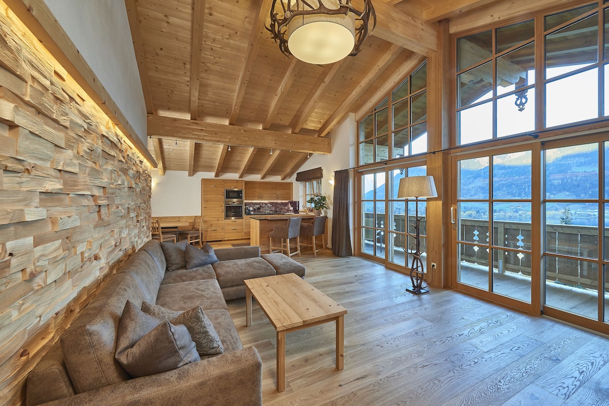 Huoneisto (Gams, cleaning fee 100,00 €) | Oleskelualue | Taulutelevisio