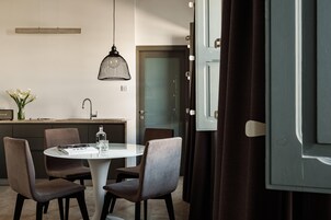 Penthouse | Private kitchenette