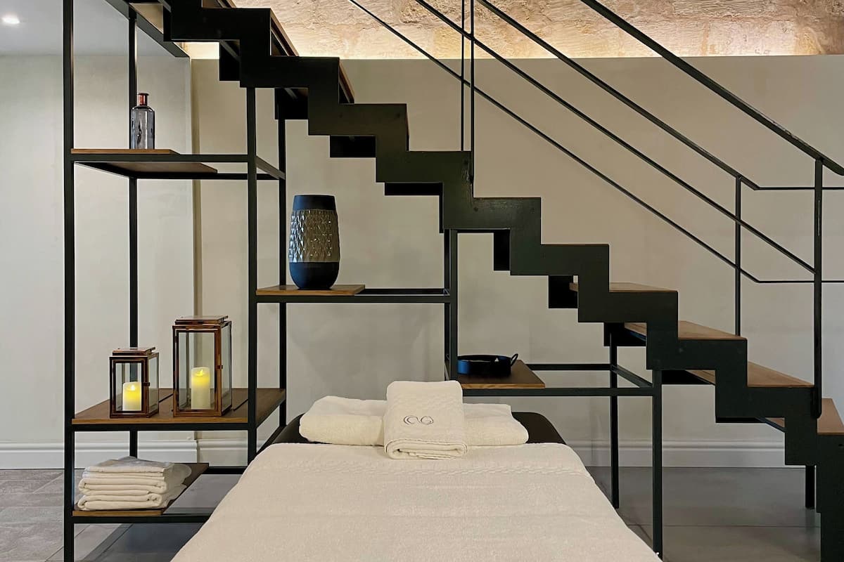 sports massages, manicures and pedicures, massages