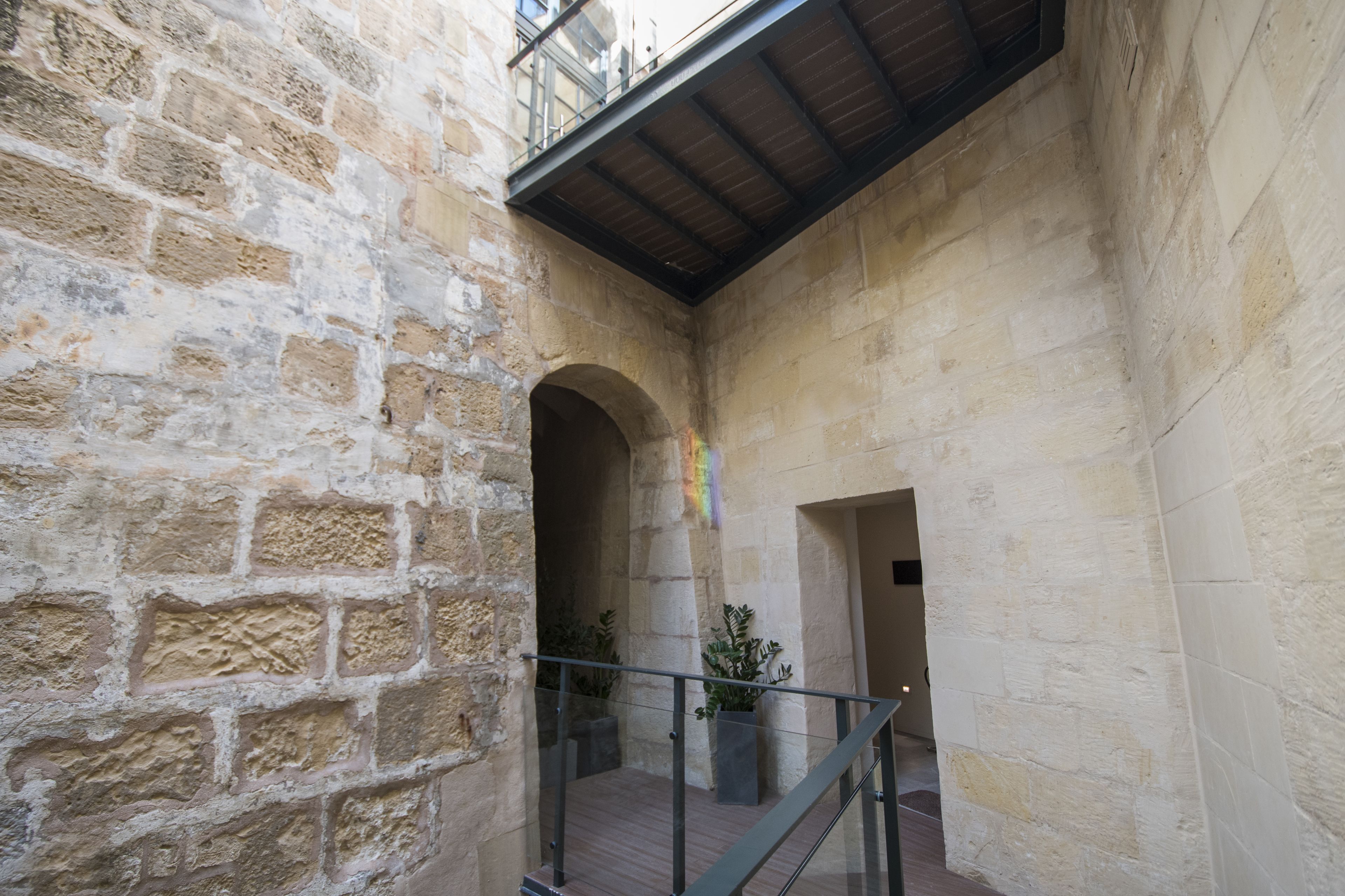 Photo - Cugo Gran Macina Malta