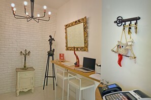 Reception - Residenza Borbonica (Naples)