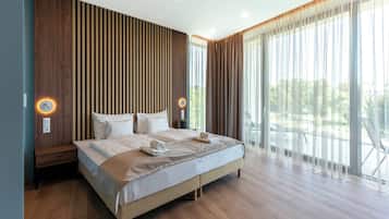 Coffres-forts dans les chambres, chambres insonorisées, Wi-Fi gratuit