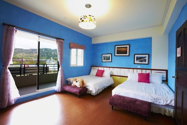 Quadruple Room | Blackout drapes, free WiFi - Strawberry Milk B&B (Taitung)