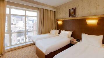 In-room safe, free WiFi, wheelchair access