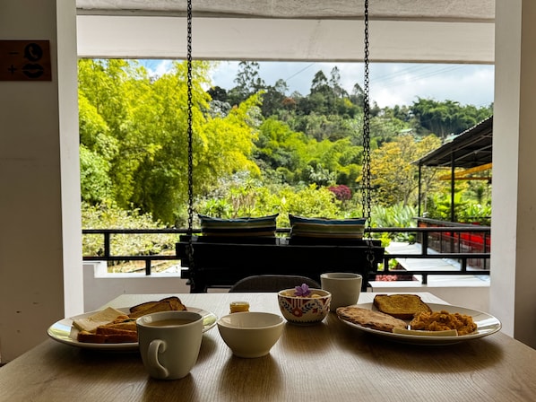 Free daily full breakfast - Hotel Tierra Maravilla (Salento)