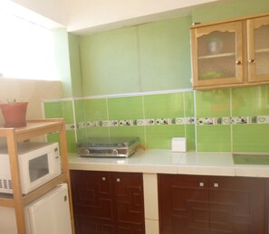 Apartment, 2 Bedrooms | Private kitchenette - PosadaInka (Cusco)