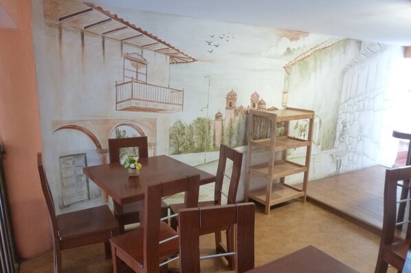 In-room dining - PosadaInka (Cusco)