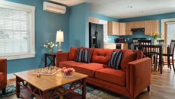 Espresso maker, coffee/tea maker