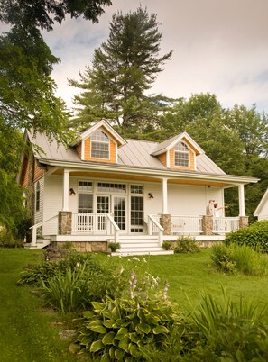 平房, 1 張特大雙人床 | 露台/庭院