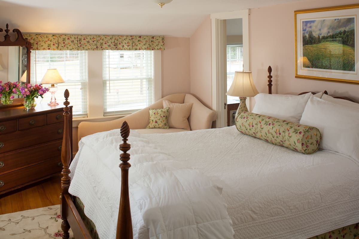 Premium bedding, individually decorated, individually furnished