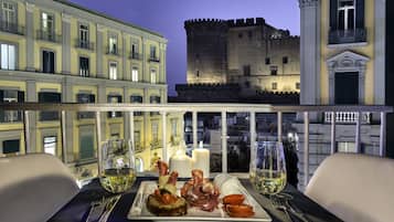 Junior Suite, City View | Balcony