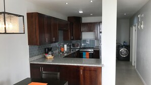 Superior Apartment, 2 Bedrooms, 2 Bathrooms, Sea View | Private kitchen - Calabash Condos and Villas (Gros Islet)