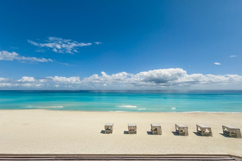 Royal Select at Grand Park Royal Cancun-All Inclusive-Adults Only