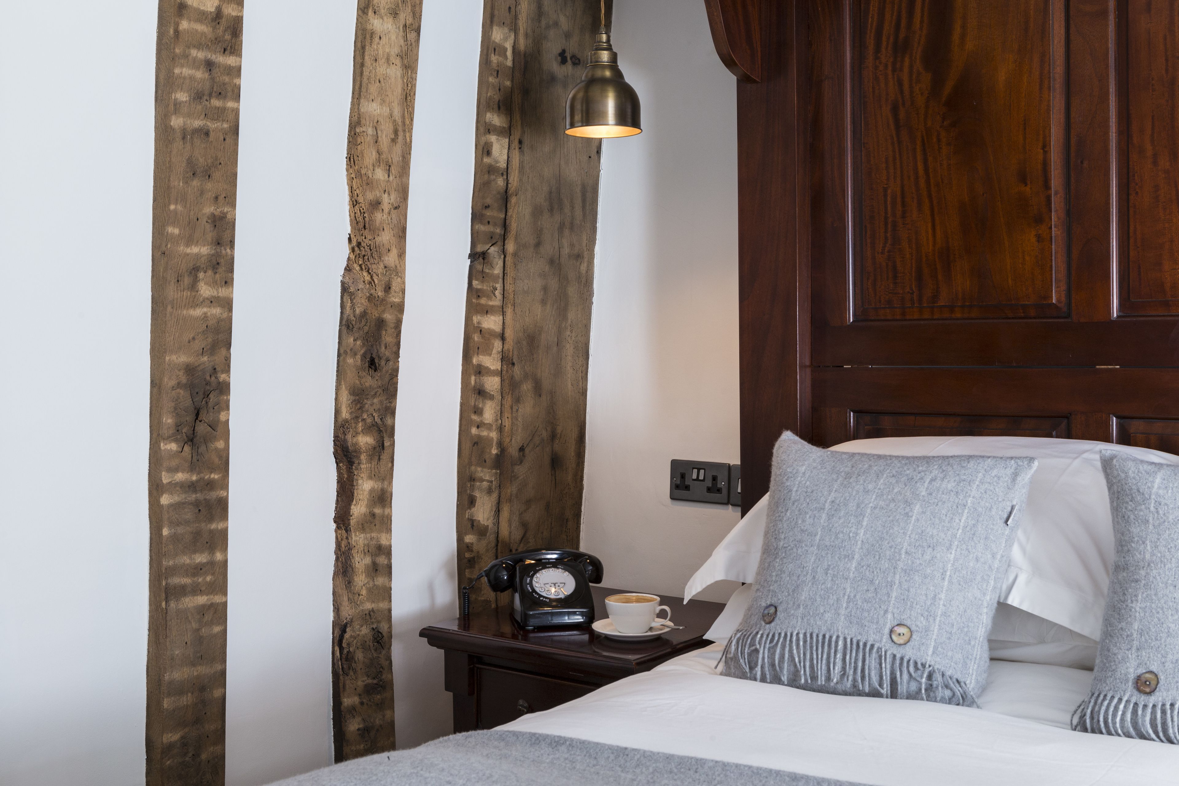 Double Room | Minibar, desk, iron/ironing board, free cribs/infant beds