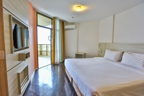  Suite, 1 King Bed, Sofabed Non Smoking | In-room safe, blackout curtains, iron/ironing board, free WiFi - Hotel Orizzonte Niterói by Atlantica (Niteroi)