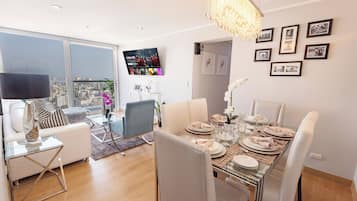 Family Apartment | Dining room