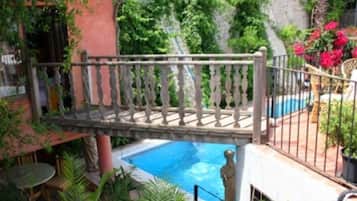 Piscina a l'aire lliure