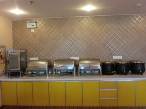 Breakfast for a fee - GreenTree Inn Nantong Tongzhou District Pingchao Bus Station Express Hotel (Nantong)