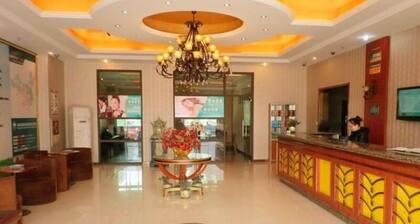 GreenTree Inn Nantong Tongzhou District Pingchao Bus Station Express Hotel