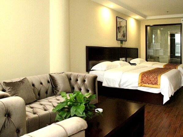 Blackout curtains, iron/ironing board, free WiFi