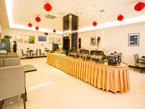 Restaurant - GreenTree Inn JieYang Bus Terminal Station RongHua Avenue Hotel (Jieyang)