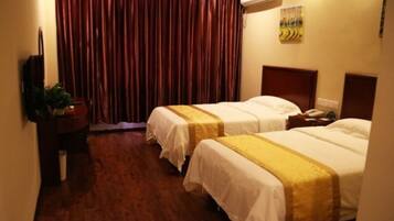 Superior Twin Room | Blackout drapes, iron/ironing board, free WiFi