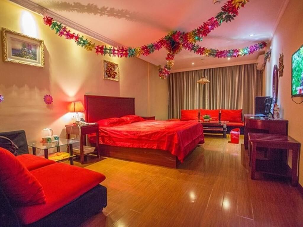 Rideaux occultants, fer et planche à repasser, Wi-Fi gratuit