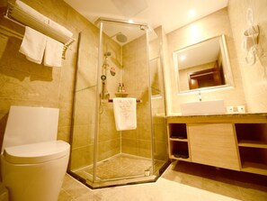 Shower, free toiletries, hair dryer, slippers - GreenTree Inn Xuancheng Ningguo City East Ningyang Road RT Mart Express Hotel (Xuancheng)