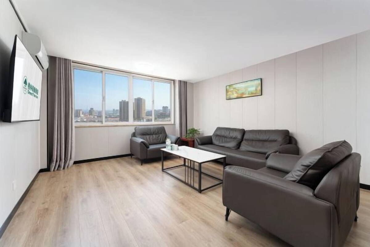 Living area | TV