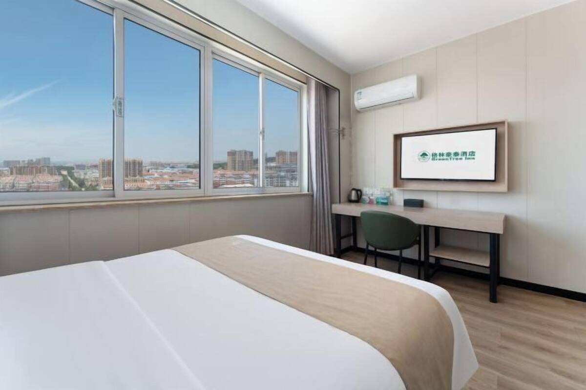 Blackout curtains, iron/ironing board, free WiFi