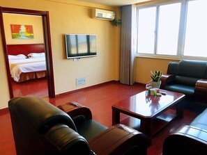 Blackout drapes, iron/ironing board, free WiFi - Greentree Inn Weihai Wendeng Darunfa Business (Weihai)