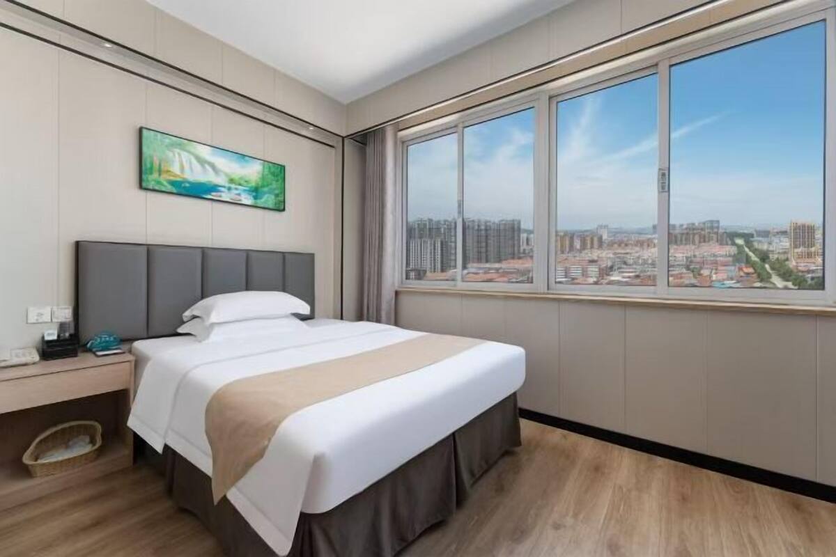 Blackout curtains, iron/ironing board, free WiFi