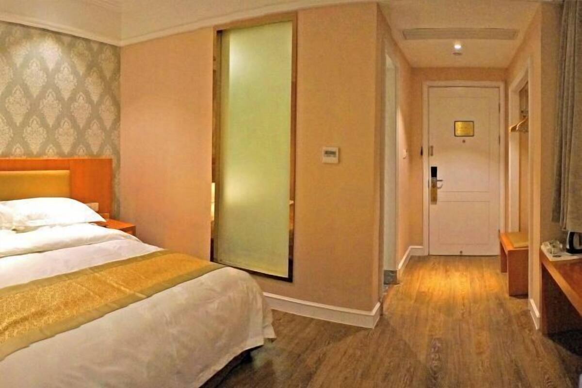 In-room safe, blackout drapes, iron/ironing board, free WiFi