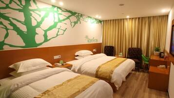 Blackout drapes, iron/ironing board, free WiFi