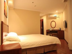 Blackout drapes, iron/ironing board, free WiFi - GreenTree Inn Xuzhou High Speed Railway Station Express Hotel (Xuzhou)