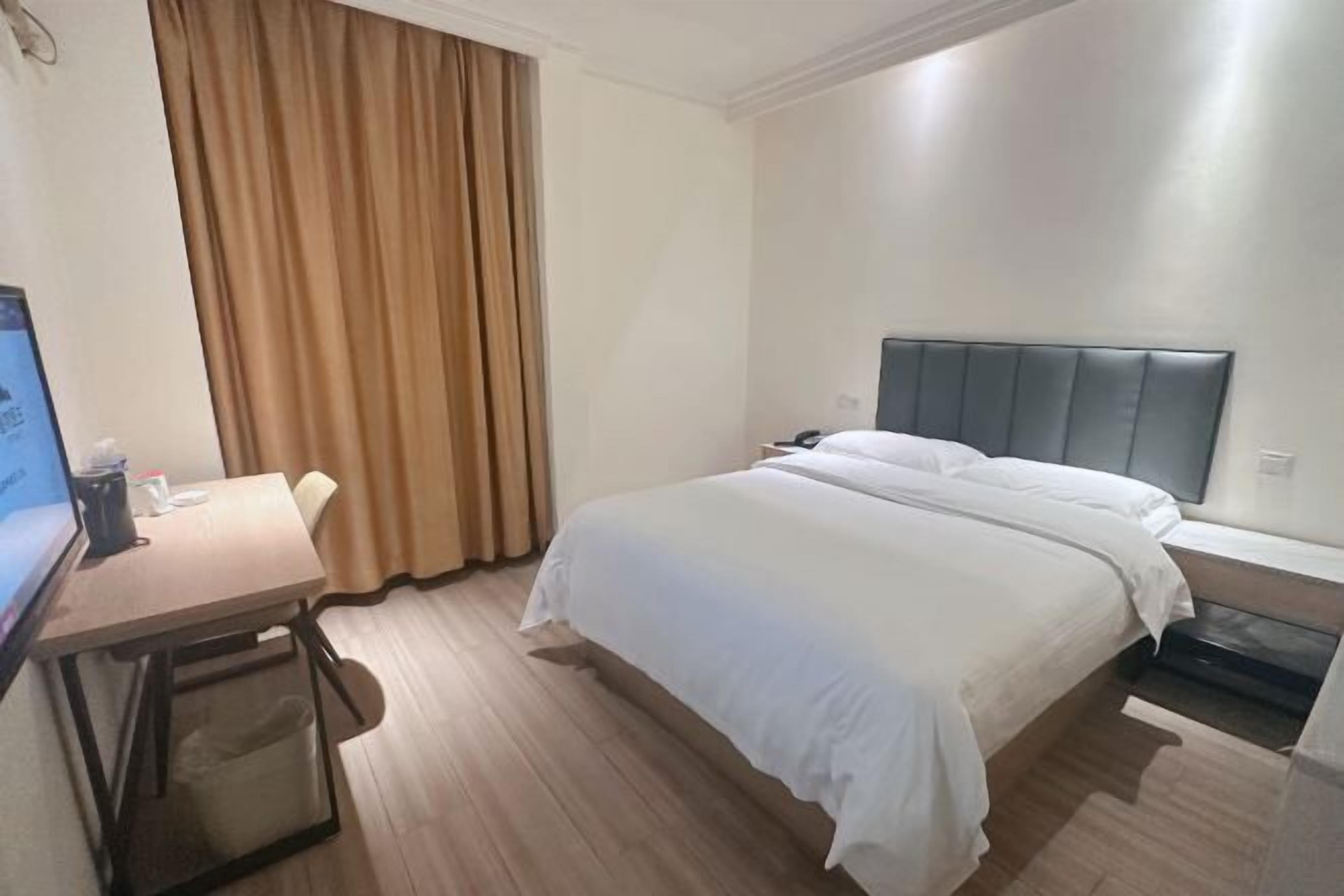 In-room safe, blackout curtains, iron/ironing board, free WiFi