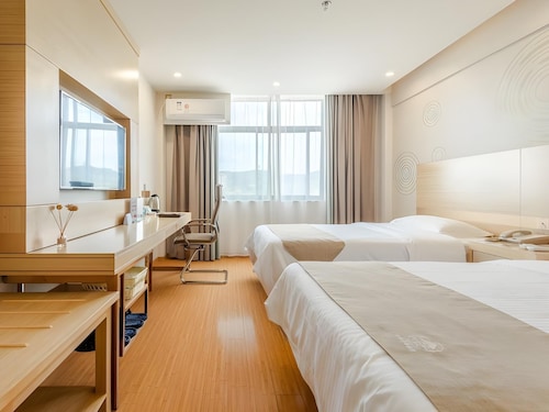 GreenTree Inn Liuan Huoshan County Yingjia Avenue Hotel