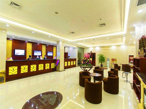 GreenTree Inn Xuzhou High Speed Railway Zhanqian Square Hotel