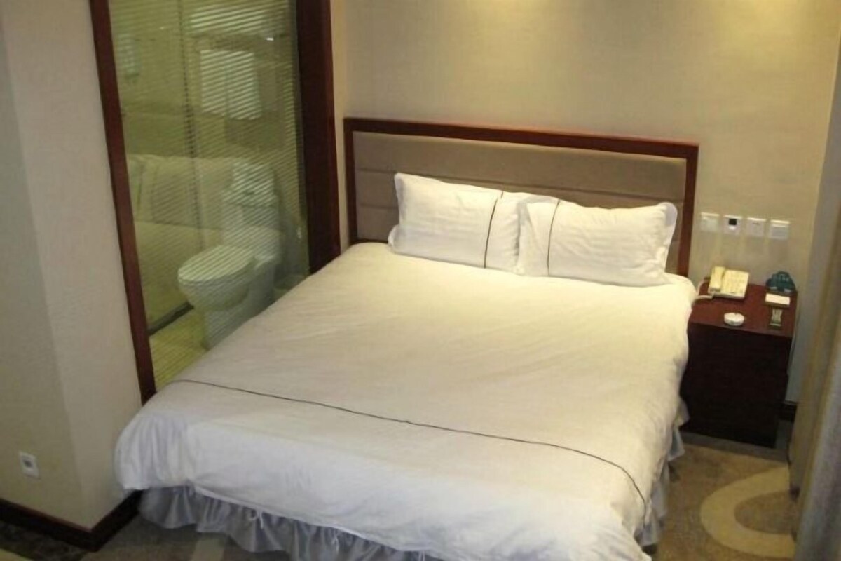 Cortinas opacas y wifi gratis