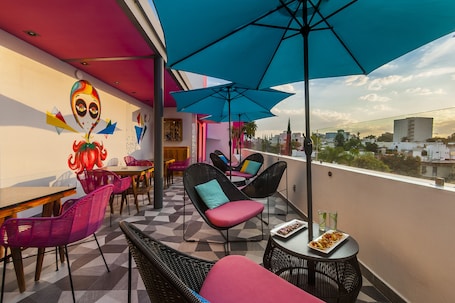 Terrace/patio. FCH PROVIDENCIA - Consulado