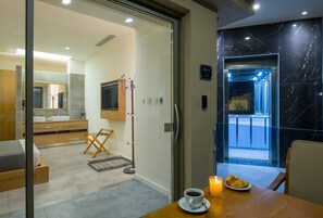 Luxury Double Room, Garden View