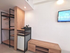 Room - Artemis Studios (Rhodes)