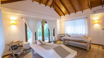 Couples treatment room(s), body treatments, hot stone massages