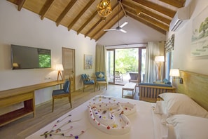 Deluxe Two Bedroom Beach Suite | 1 bedroom, down comforters, minibar, in-room safe