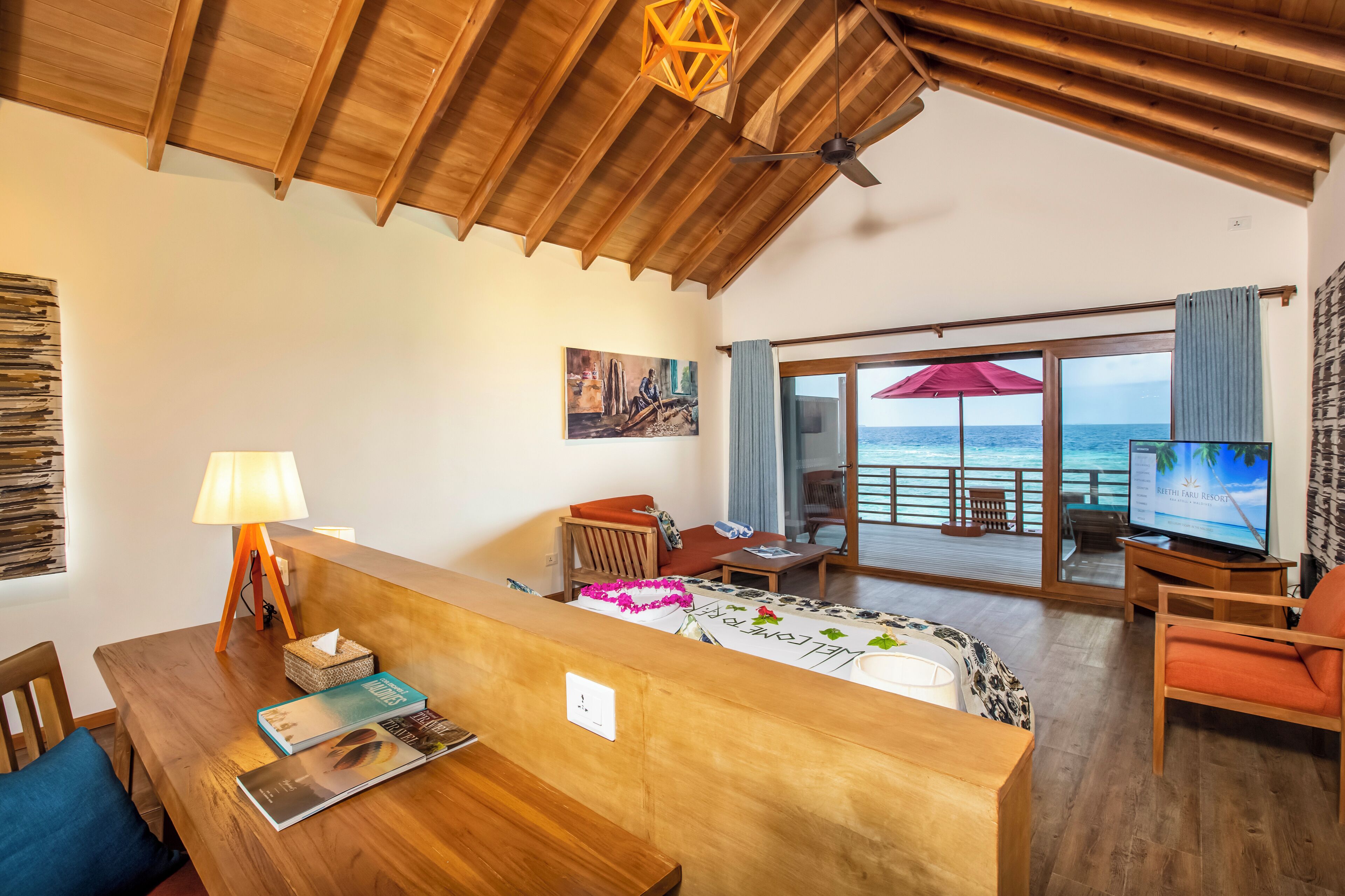 1 bedroom, down duvets, minibar, in-room safe