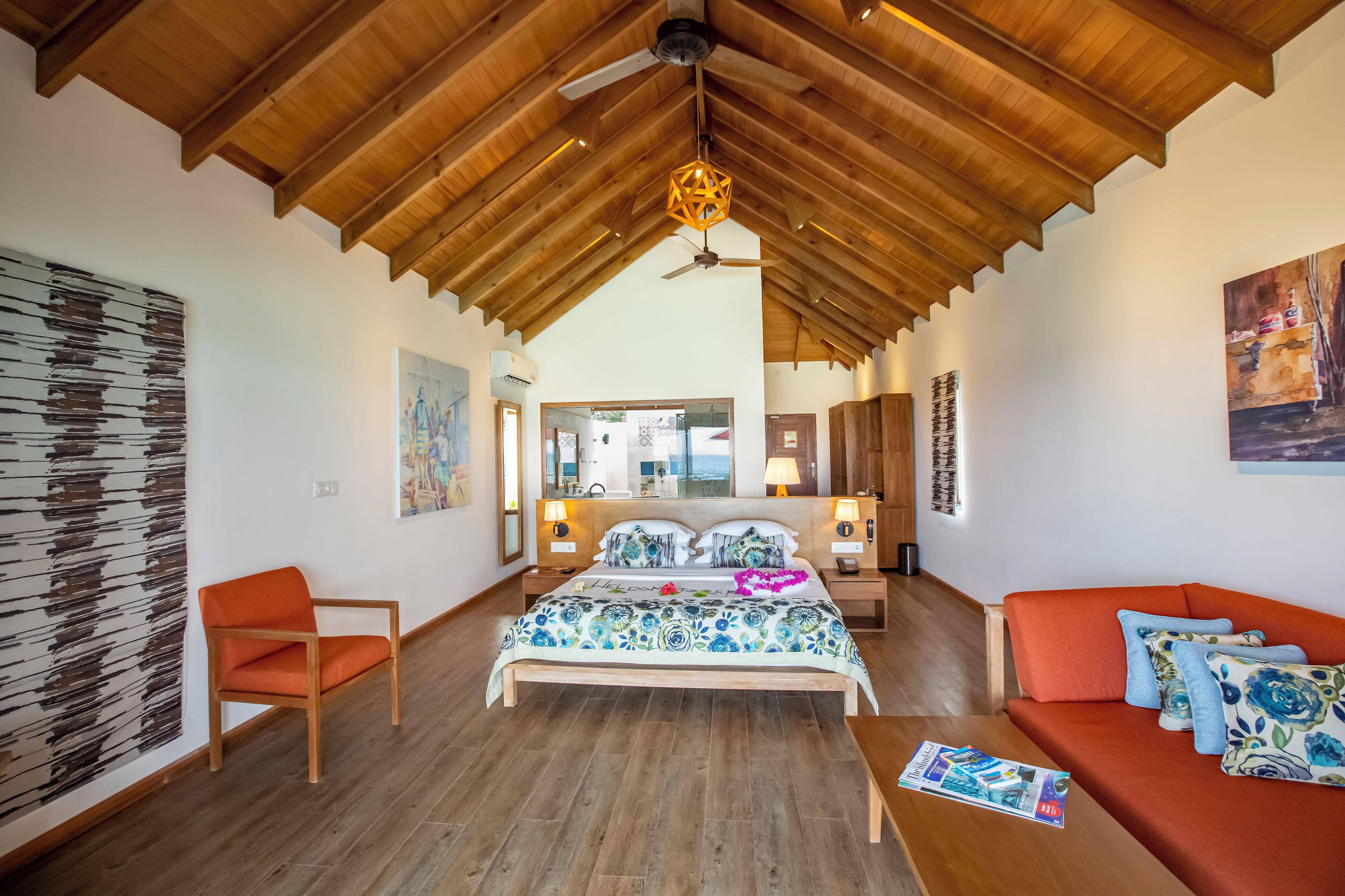 Reethi Faru Resort Maldives interior view 8