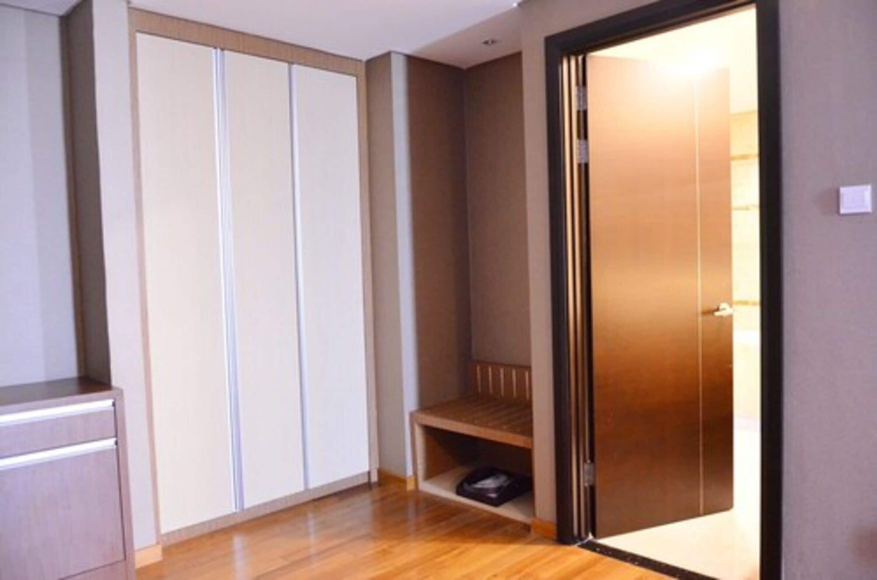 in-room safe, desk, iron/ironing board, free wifi